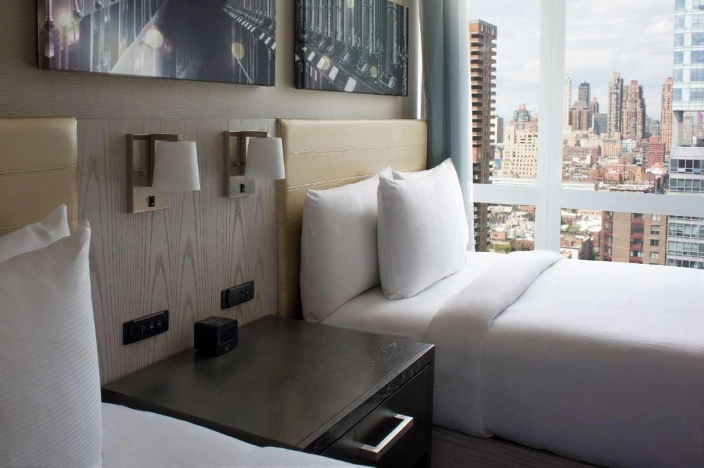 DoubleTree Suites by Hilton Hotel New York City – Times Square